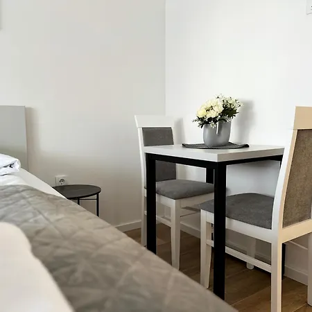 Milty Apartments Novi Sad Exterior foto