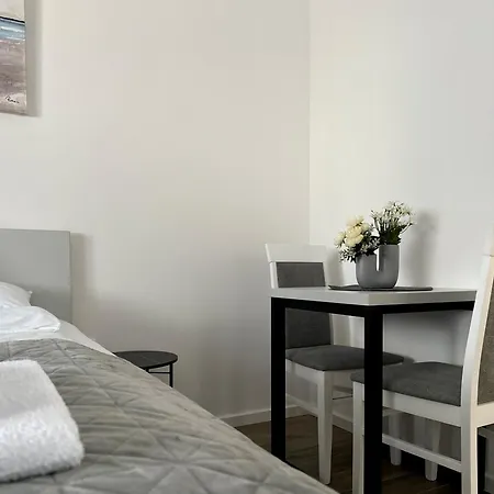 Milty Apartments Novi Sad Exterior foto